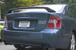 subaru legacy spoileris ant bagazines